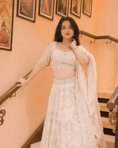 Escort Service In Hukeri